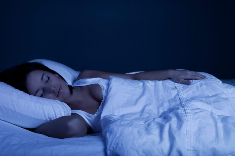 20 Things Better Sleep Dark Bedroom